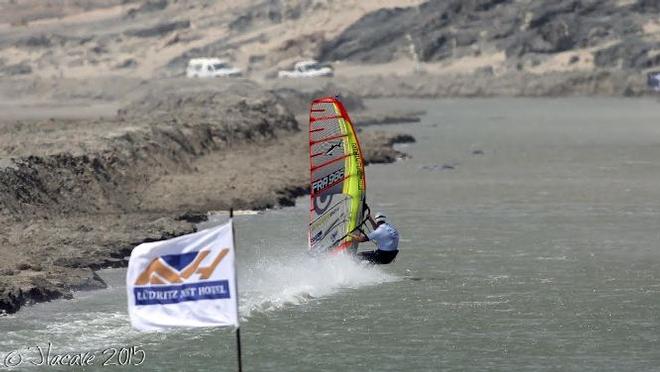 Week 3 - 2015 Luderitz Speed Challenge © Jlacare 2015